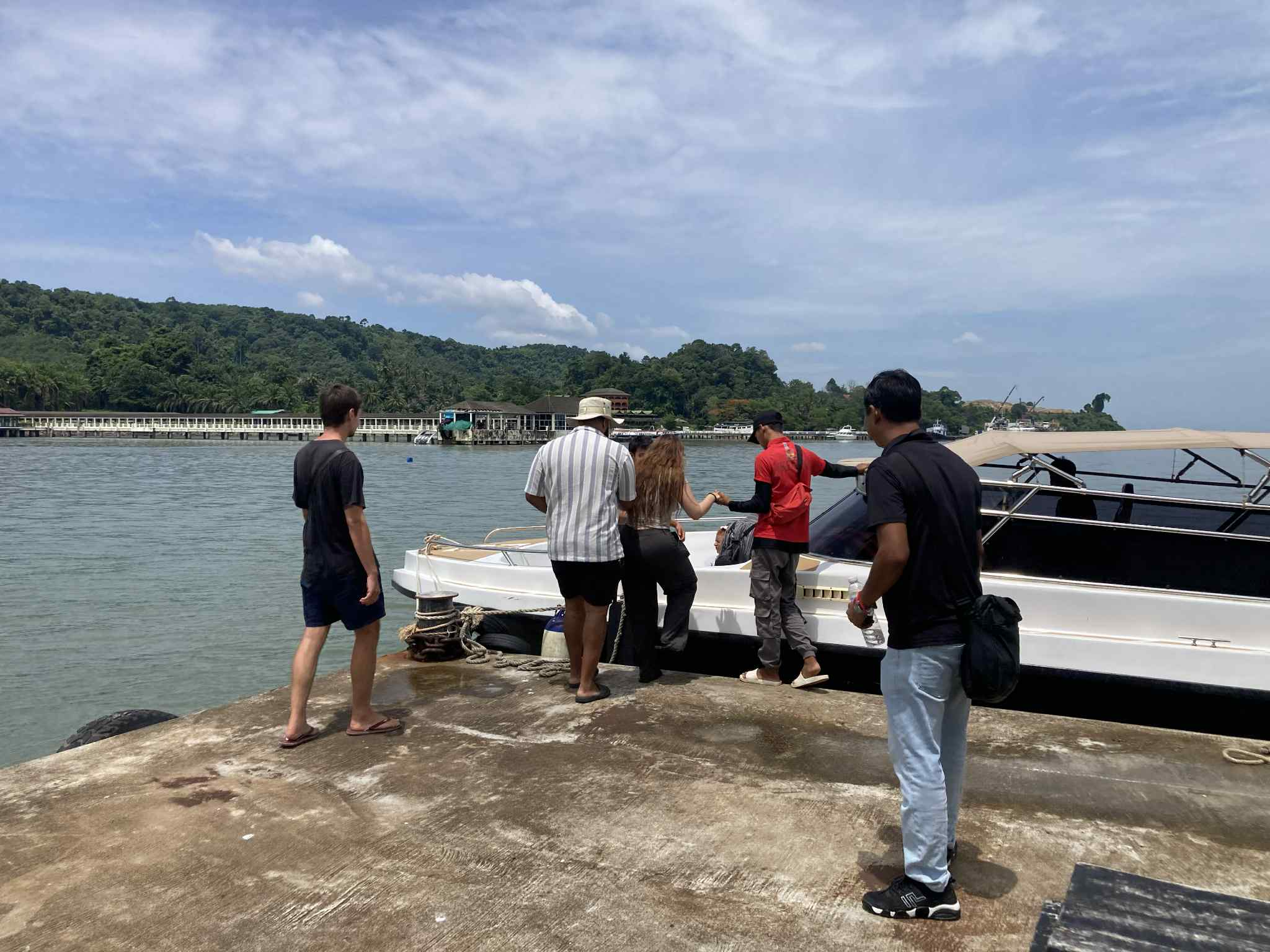 570e0a67-4102-4b30-ae0d-39824b0fb226